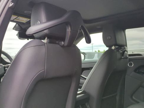 New 2026 Land Rover Range Rover Evoque Dynamic SE image 17