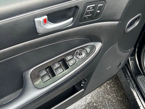 Used 2014 Hyundai Genesis 5.0 R-Spec image 16