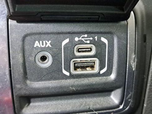 Used 2023 Jeep Wrangler Sport S image 20