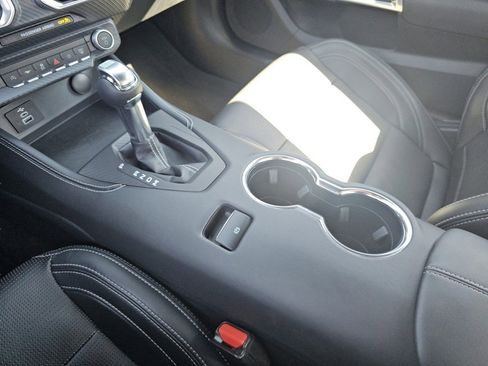 Used 2025 Ford Mustang GT Premium image 34