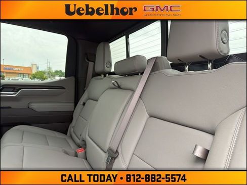 New 2026 GMC Sierra 1500 SLT w/ SLT Premium Plus Package AWD/4WD image 17