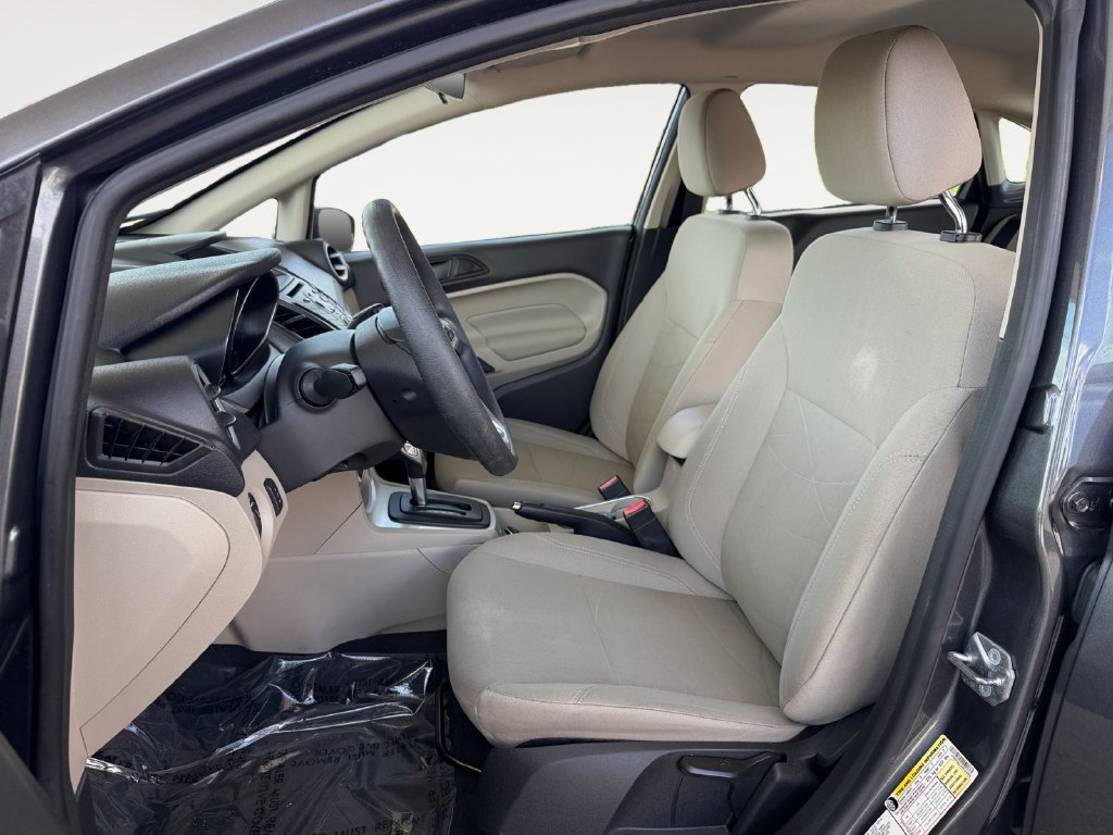 Used 2018 Ford Fiesta SE w/ Cold Weather Package FWD image 13