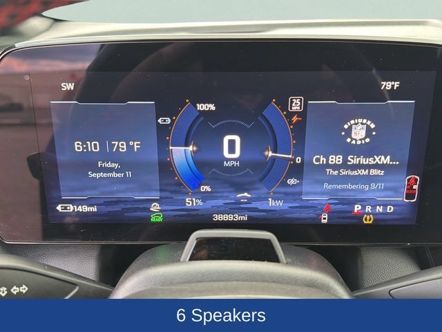 Certified 2024 Chevrolet Equinox EV RS FWD image 9