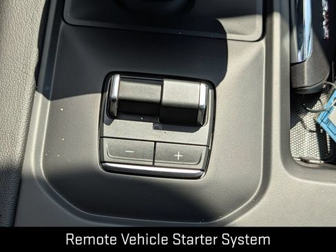 New 2026 GMC Sierra 1500 Denali AWD/4WD image 17