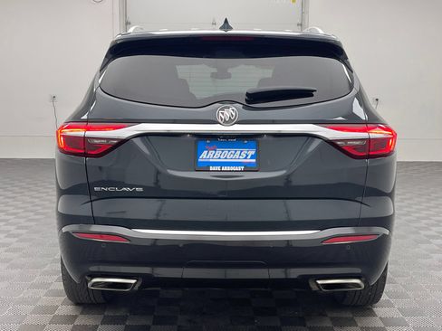 Used 2020 Buick Enclave Premium w/ Surround and Sites Package FWD image 9