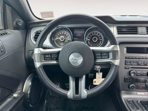 Used 2013 Ford Mustang GT Premium w/ Brembo Brake Pkg RWD image 13