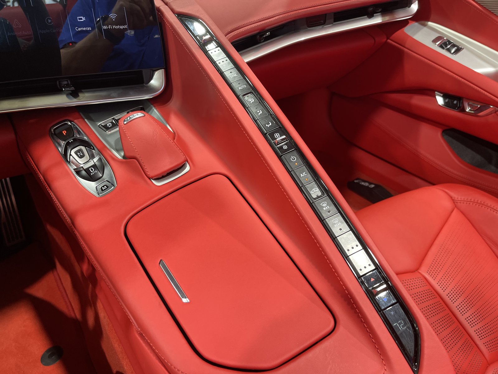 Used 2025 Chevrolet Corvette Z06 RWD image 23