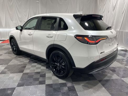 New 2026 Honda HR-V Sport image 2