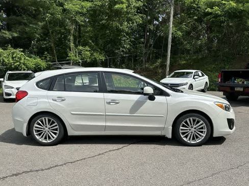 Used 2013 Subaru Impreza 2.0i Limited AWD/4WD image 3