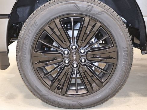 New 2025 Ford F150 Platinum w/ Equipment Group 702A High image 38