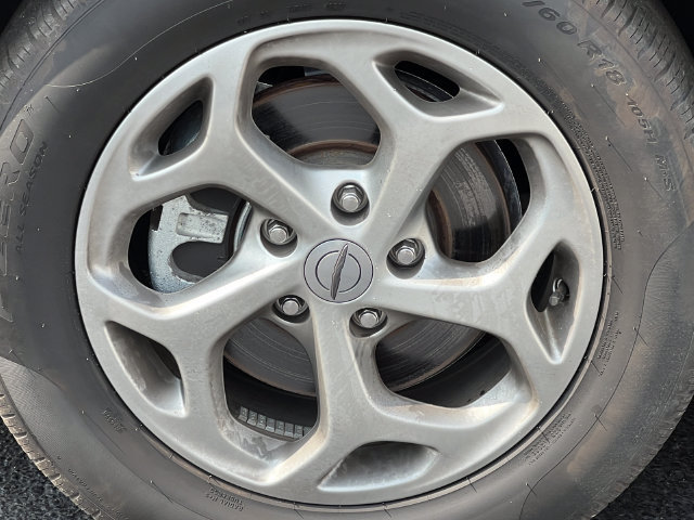 Used 2024 Chrysler Pacifica Limited FWD image 9