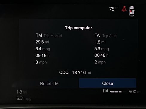 Used 2025 Volvo XC60 B5 Plus image 16