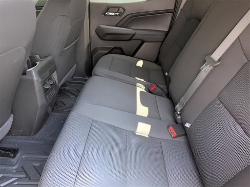 New 2026 GMC Canyon Elevation w/ Convenience Package image 15