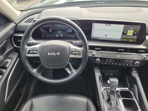 Certified 2024 Kia Telluride S AWD/4WD image 18