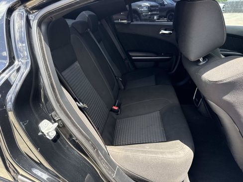 Used 2022 Dodge Charger Scat Pack RWD image 9