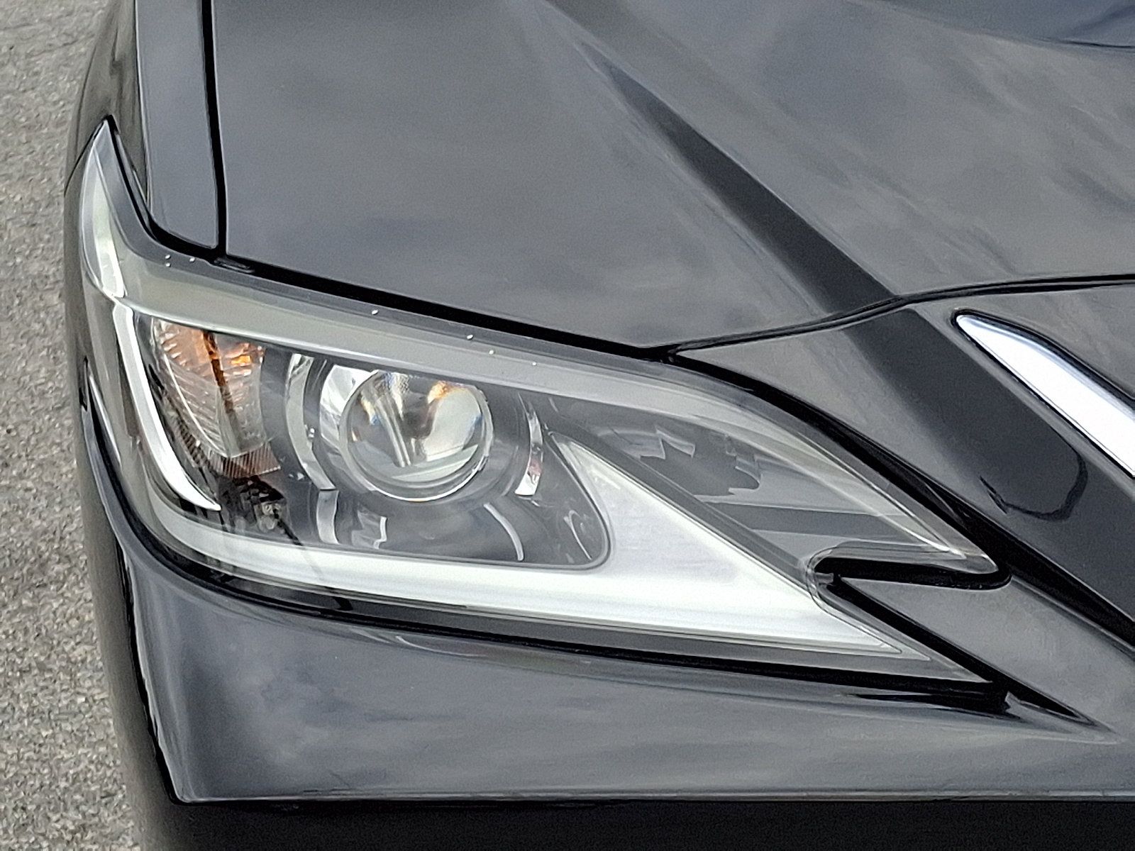 Used 2021 Lexus ES 350 w/ Premium Package FWD image 9