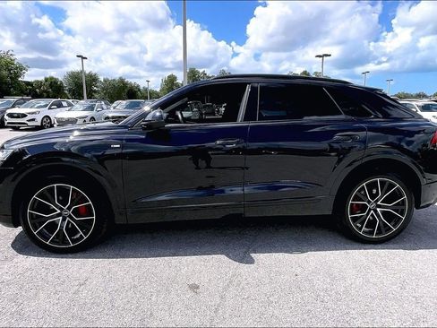 Used 2021 Audi Q8 Premium Plus w/ Premium Plus Package AWD/4WD image 8