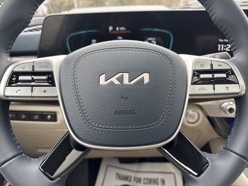 New 2025 Kia Telluride EX image 8