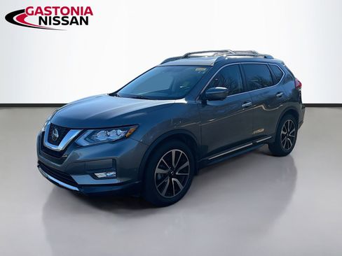 Used 2019 Nissan Rogue SL w/ Premium Package image 3