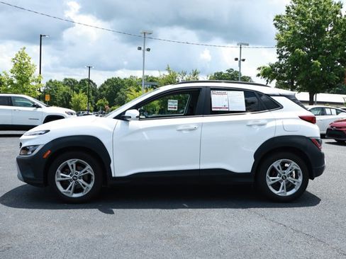 Used 2023 Hyundai Kona SEL w/ Convenience Package FWD image 9