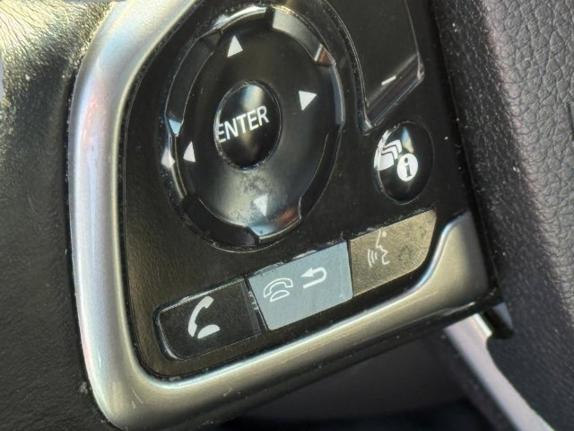 Used 2022 Honda CR-V Touring image 12