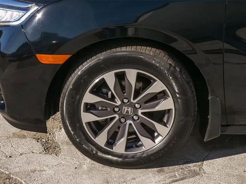 Used 2023 Honda Odyssey EX-L image 5