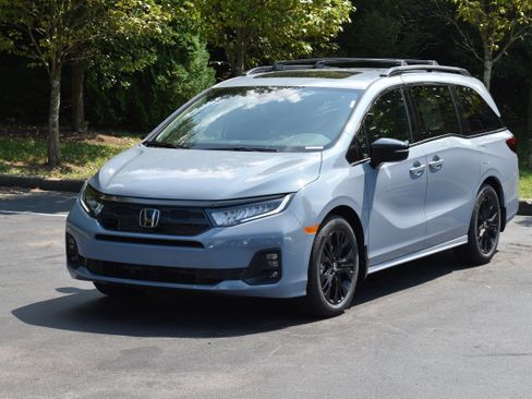 New 2026 Honda Odyssey Sport-L image 3
