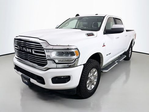 Used 2022 RAM 2500 Laramie AWD/4WD image 3
