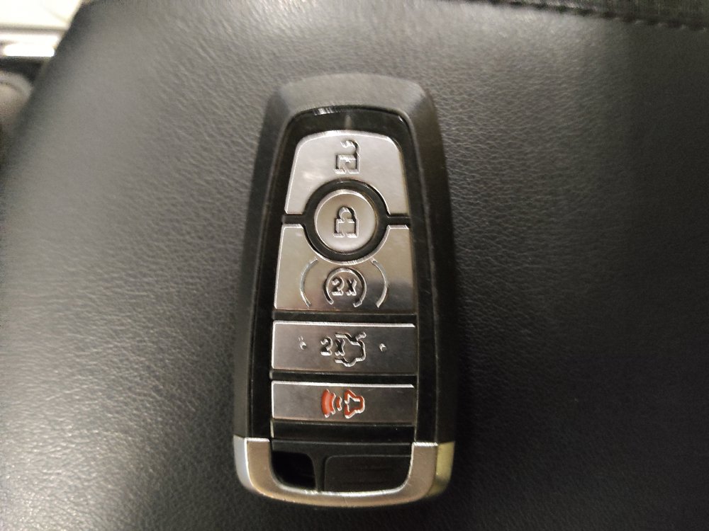 Used 2019 Ford Edge SEL w/ Equipment Group 201A FWD image 32