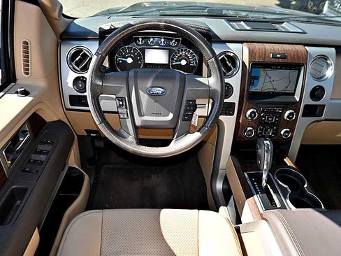 Used 2014 Ford F150 Lariat w/ Equipment Group 502A Luxury AWD/4WD image 15