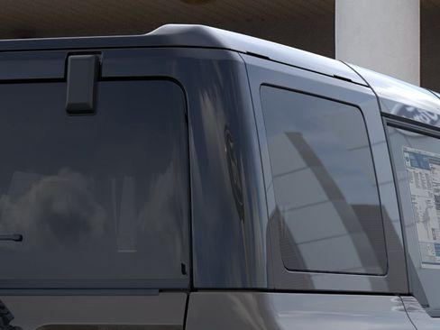 New 2026 Ford Bronco Badlands w/ Black Appearance Package AWD/4WD image 25