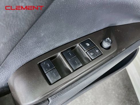 Used 2023 Toyota Camry SE w/ Convenience Package FWD image 24