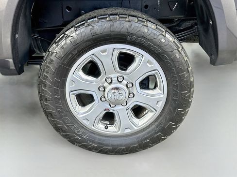 Used 2017 RAM 3500 Laramie w/ Snow Chief Group AWD/4WD image 35