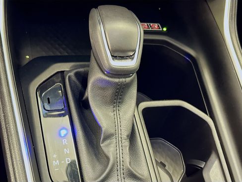 Used 2025 Toyota Grand Highlander XLE image 25