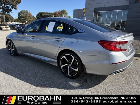 Used 2020 Honda Accord Sport image 28