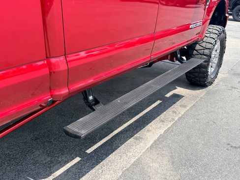 Used 2017 Ford F250 Lariat w/ Lariat Ultimate Package AWD/4WD image 17