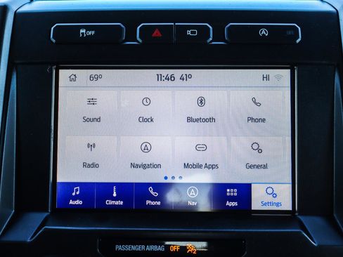 Used 2020 Ford F150 Lariat w/ Equipment Group 502A Luxury image 11