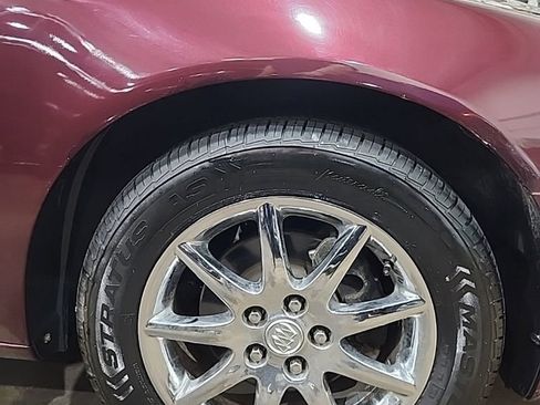 Used 2007 Buick Lucerne CXL w/ Luxury Package FWD image 8