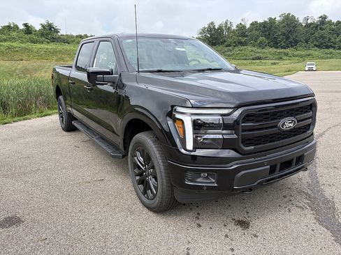 New 2026 Ford F150 Lariat w/ Equipment Group 501A Mid AWD/4WD image 7
