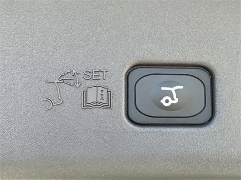 New 2026 Lincoln Nautilus Black Label w/ Jet Appearance Package image 13