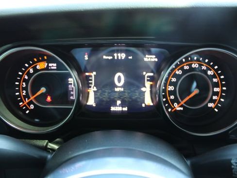 Used 2023 Jeep Wrangler Unlimited Rubicon 392 w/ Xtreme Recon 35" Tire Package AWD/4WD image 17