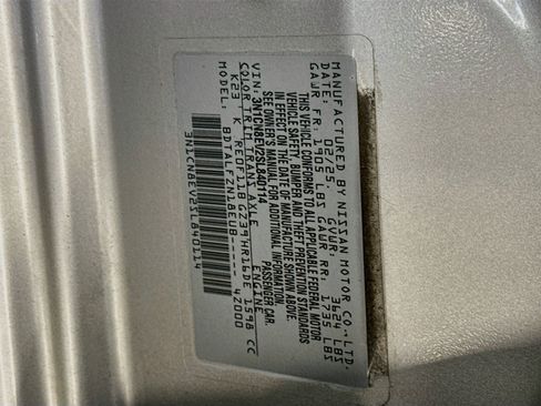Used 2025 Nissan Versa SV FWD image 12