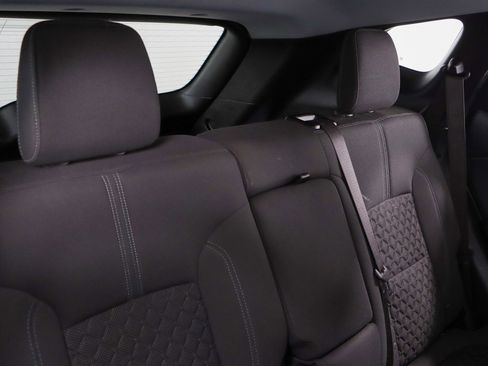 Used 2019 Chevrolet Blazer LT image 27