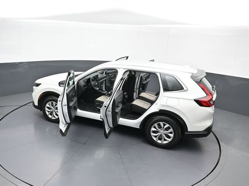 Certified 2023 Honda CR-V LX image 43
