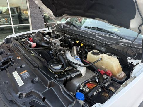 Used 2017 Ford F550 4x4 Regular Cab Super Duty image 19