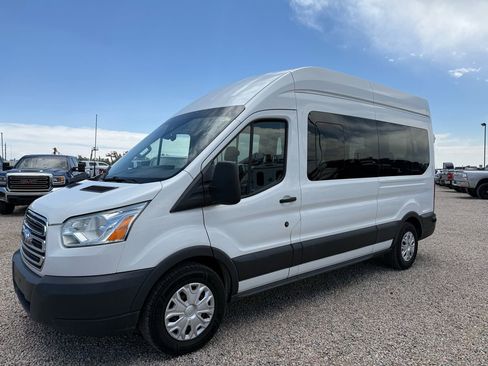 Used 2016 Ford Transit 350 XLT RWD image 4