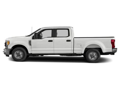Used 2019 Ford F250 XLT w/ XLT Value Package AWD/4WD image 5