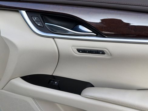 Used 2015 Cadillac XTS Luxury w/ Driver Awareness Package image 19