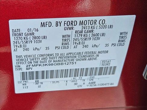 Used 2016 Ford Edge Titanium FWD image 24