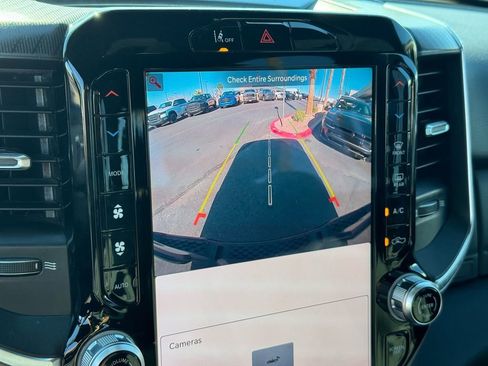 Used 2025 RAM 1500 Big Horn image 28